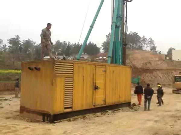 勐海如何判断水冷式机油散热器密封件是否需要更换？